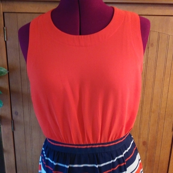 HeartSOUL Backless Maxi Dress - Picture 5 of 9